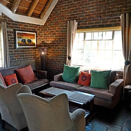Villa Marloth Park Hippo House Esterno foto
