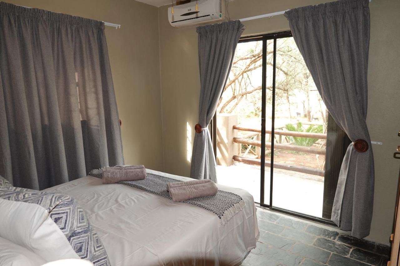 Villa Marloth Park Hippo House Esterno foto